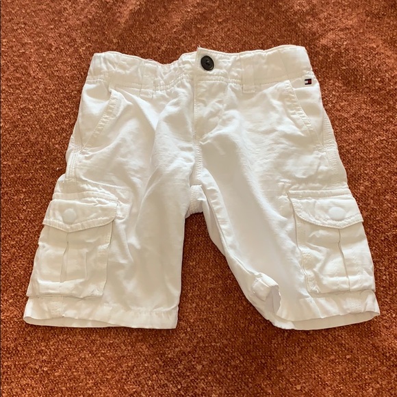 Tommy Hilfiger white shorts - Picture 1 of 4